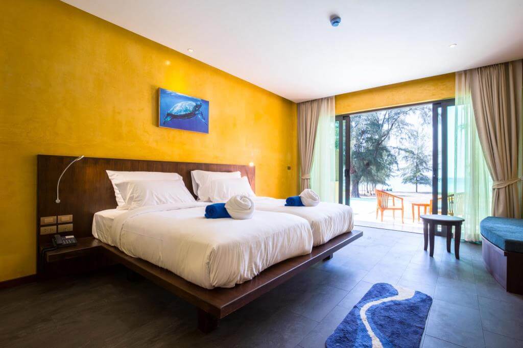 where to stay in phuket