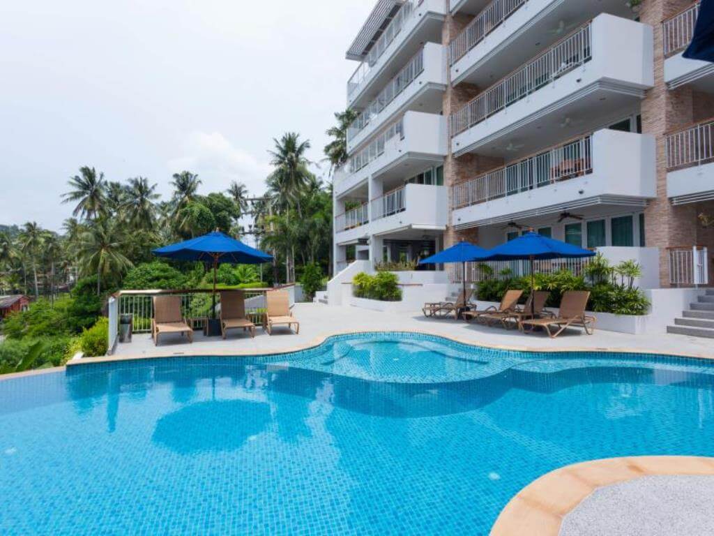 places to stay in phuket
