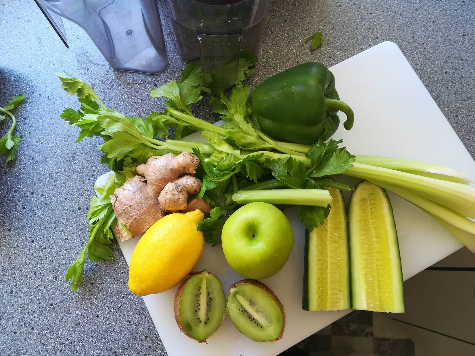How To Do A 10 Day Juice Fast: A Monster Guide